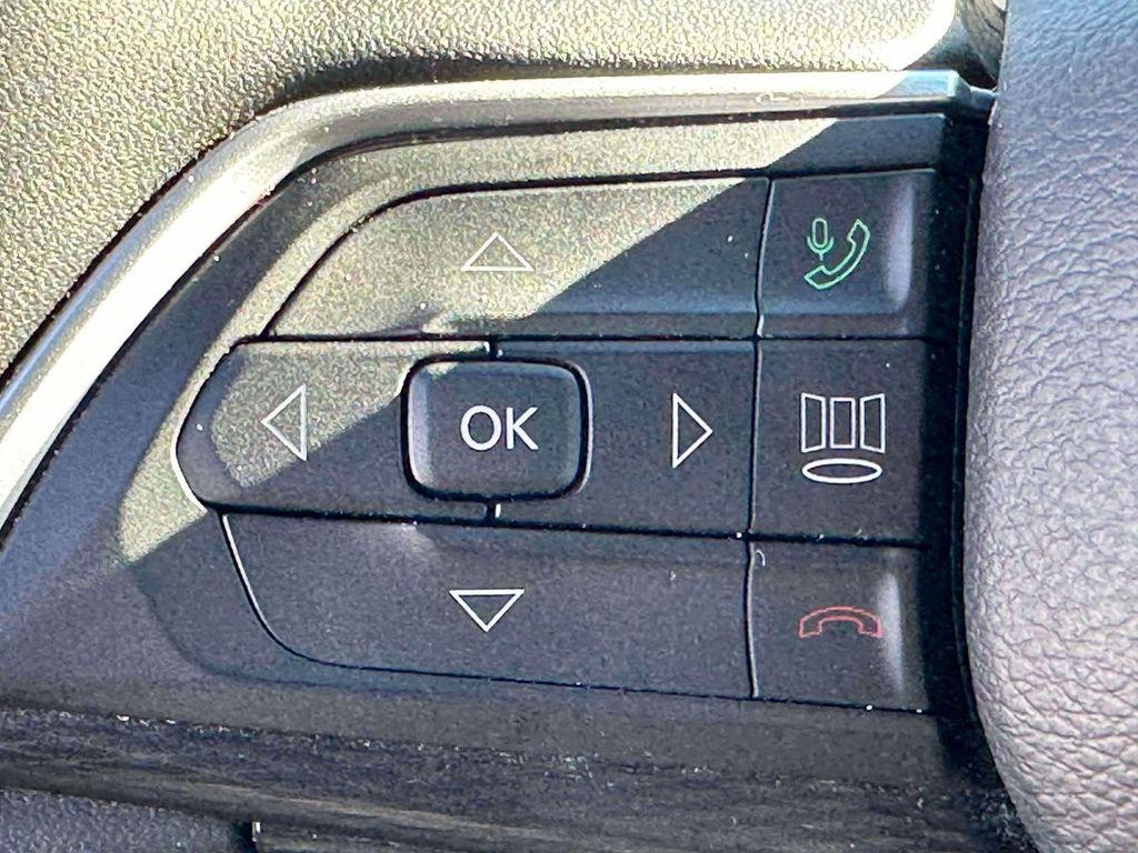 used 2023 Jeep Grand Cherokee L car, priced at $24,995