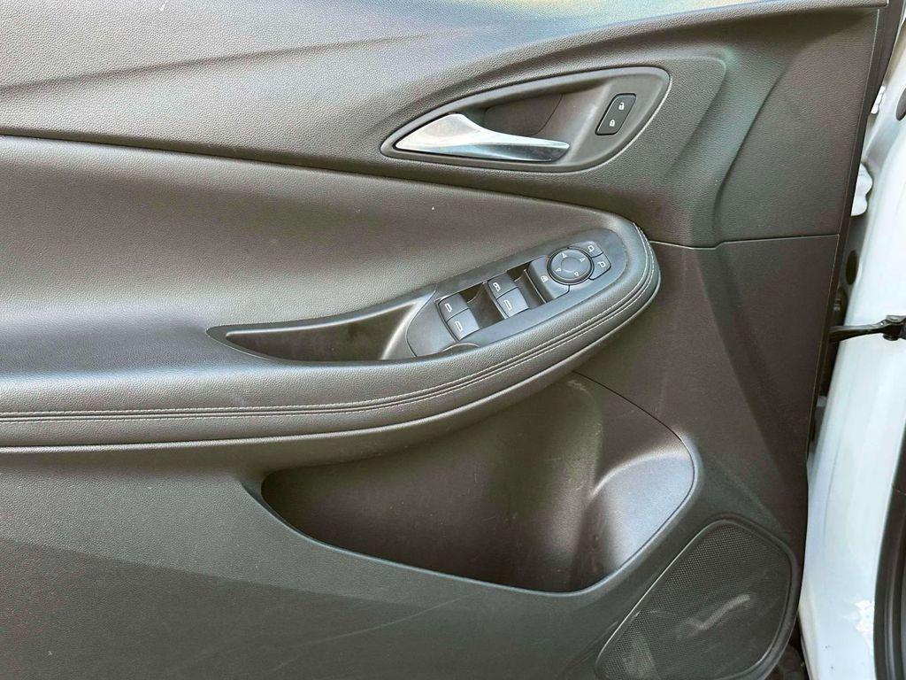 used 2024 Buick Encore GX car, priced at $17,995