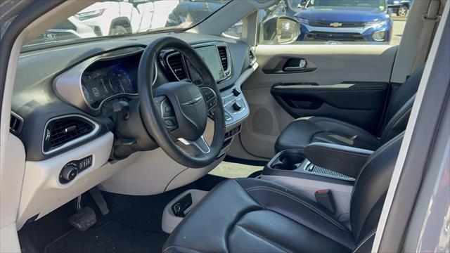 used 2023 Chrysler Pacifica car, priced at $19,995