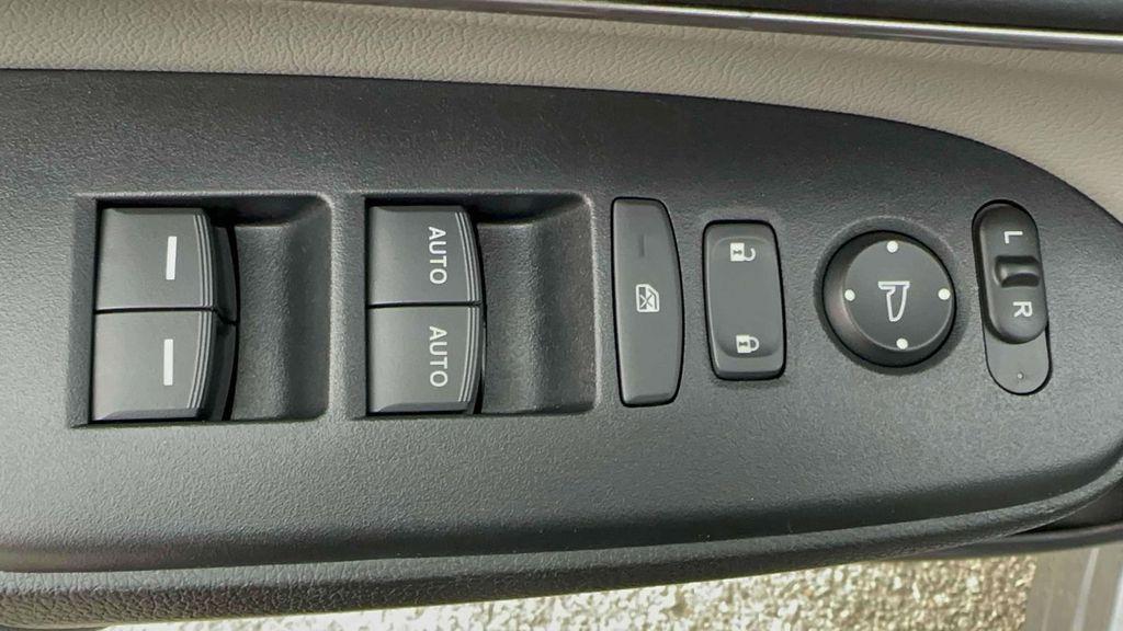 used 2022 Honda CR-V car, priced at $25,995