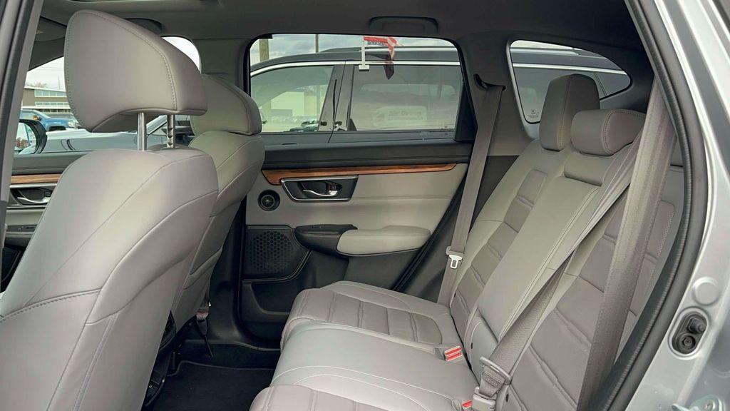 used 2022 Honda CR-V car, priced at $25,995