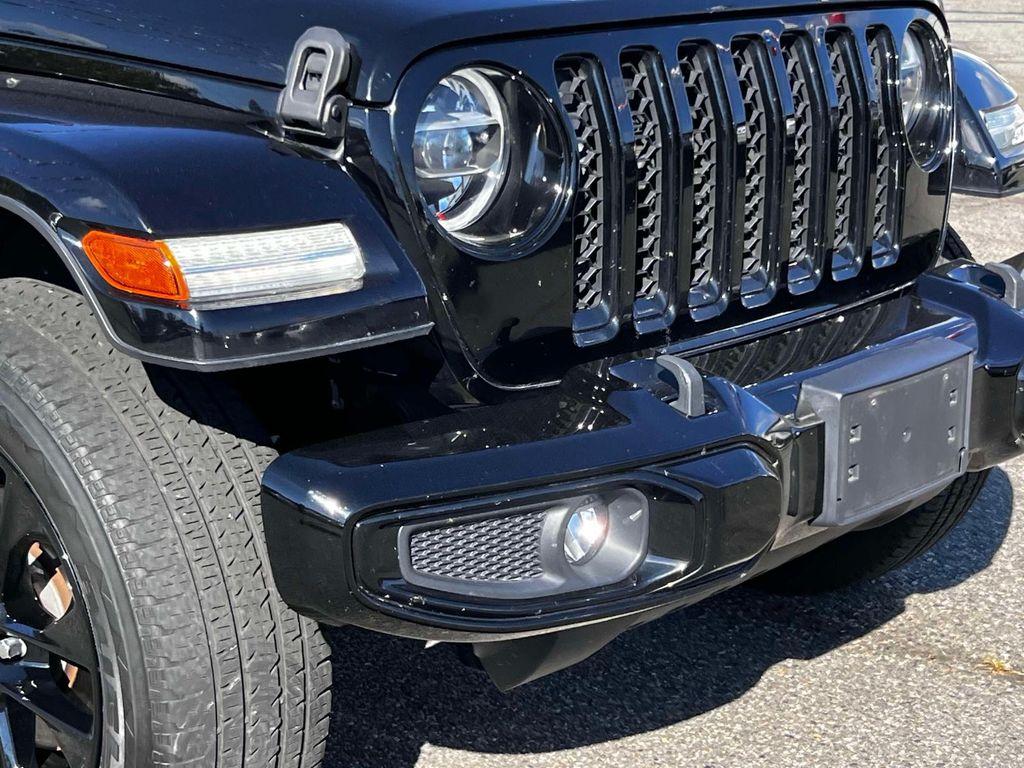 used 2021 Jeep Gladiator car, priced at $27,995