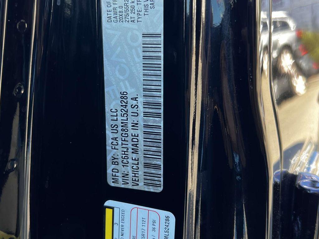 used 2021 Jeep Gladiator car, priced at $27,995