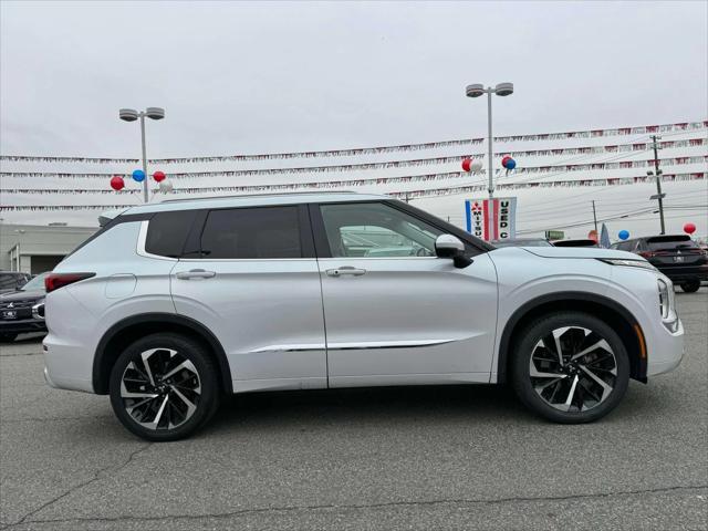 used 2022 Mitsubishi Outlander car, priced at $20,995