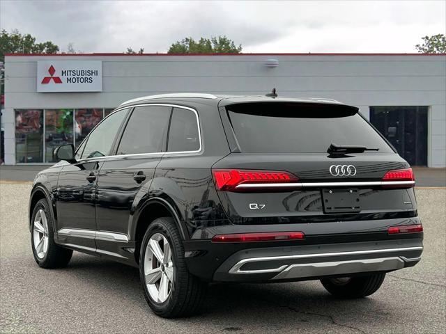 used 2024 Audi Q7 car, priced at $43,995