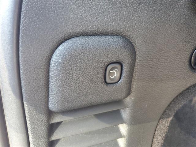 used 2018 Jeep Grand Cherokee car, priced at $11,990