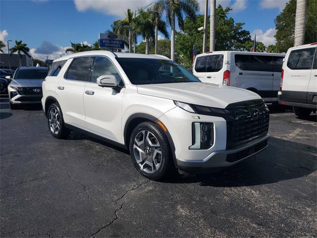 used 2024 Hyundai Palisade car, priced at $30,990