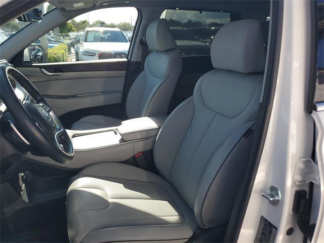 used 2024 Hyundai Palisade car, priced at $30,990