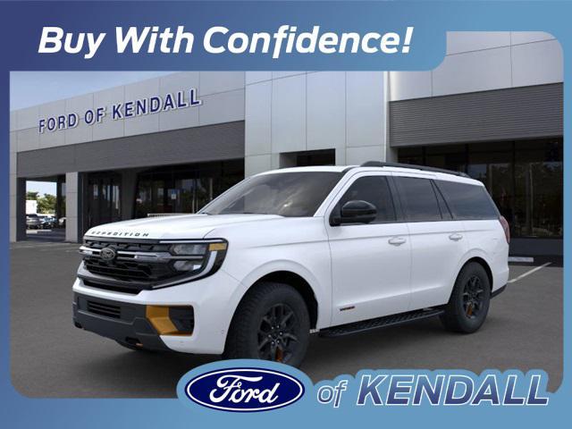 new 2025 Ford Expedition car, priced at $84,020