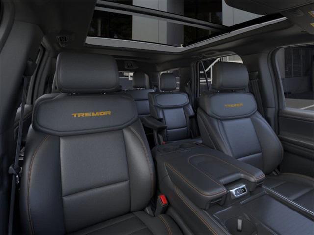 new 2025 Ford Expedition car, priced at $84,020