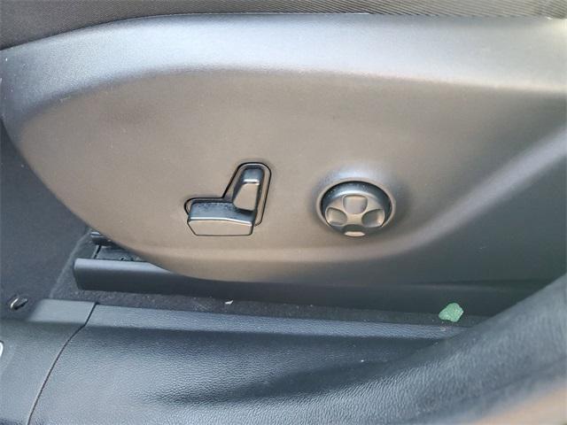 used 2019 Jeep Cherokee car, priced at $17,490