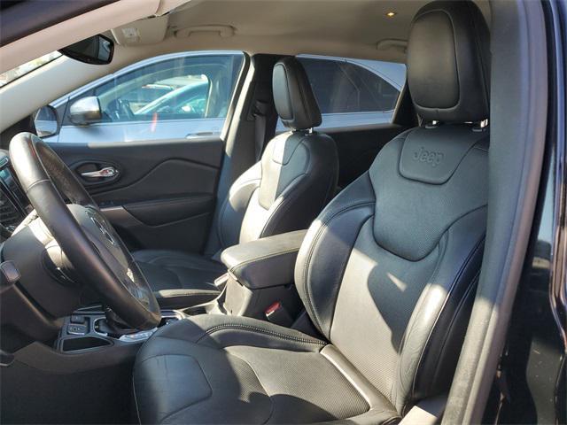 used 2019 Jeep Cherokee car, priced at $17,490