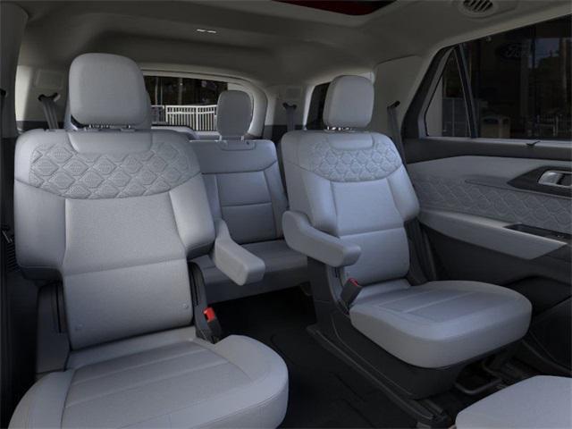 new 2025 Ford Explorer car, priced at $57,305