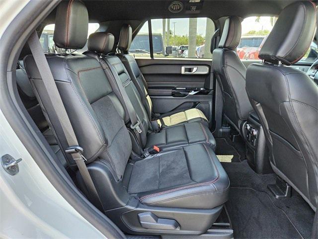 used 2022 Ford Explorer car, priced at $31,990