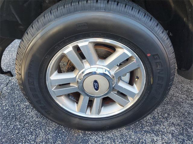 used 2005 Ford F-150 car, priced at $3,590