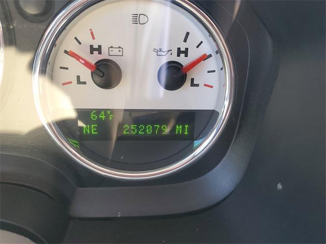 used 2005 Ford F-150 car, priced at $3,590