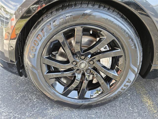 used 2020 Land Rover Discovery car, priced at $24,990