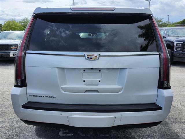 used 2016 Cadillac Escalade ESV car, priced at $28,990