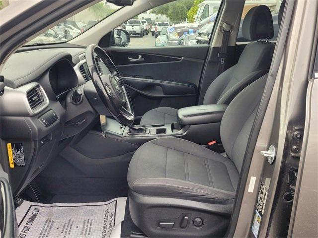 used 2016 Kia Sorento car, priced at $7,990