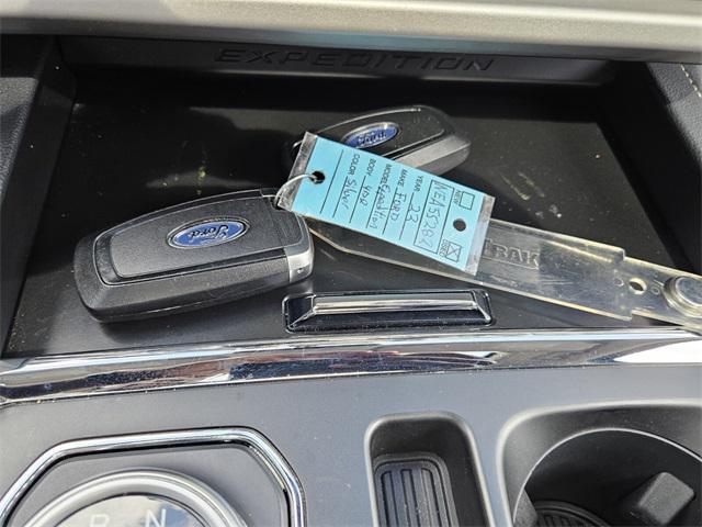 used 2022 Ford Expedition Max car, priced at $39,990