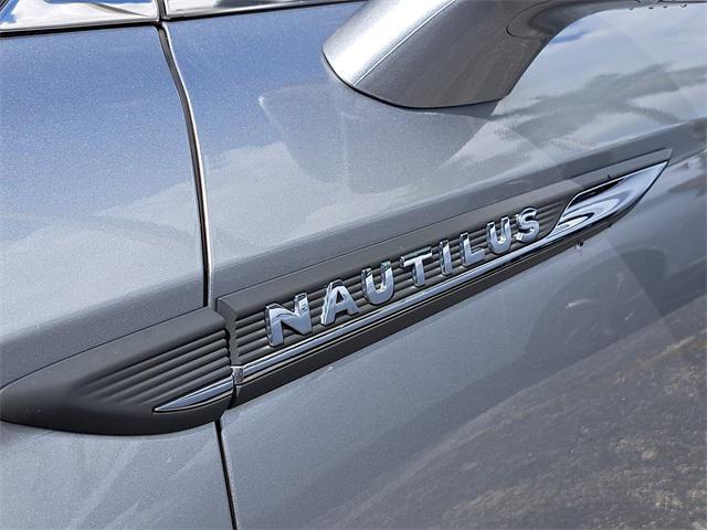 used 2022 Lincoln Nautilus car, priced at $32,990