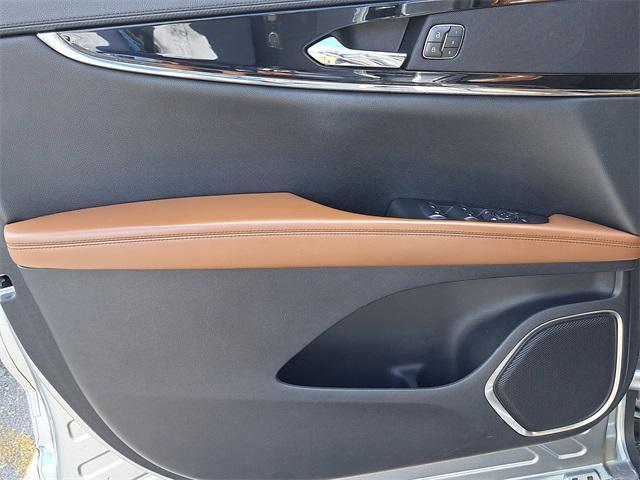 used 2022 Lincoln Nautilus car, priced at $32,990
