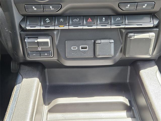 used 2021 Chevrolet Silverado 1500 car, priced at $31,990
