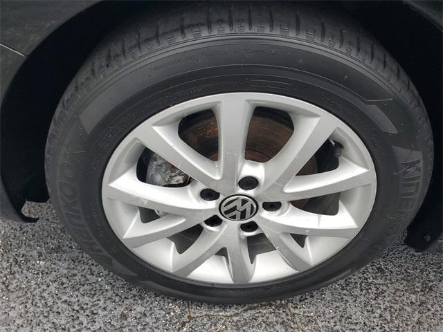 used 2013 Volkswagen Jetta car, priced at $3,990