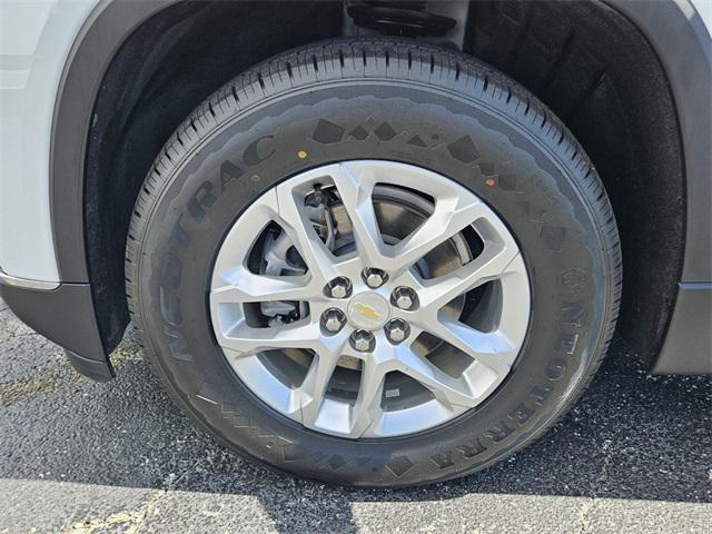 used 2021 Chevrolet Traverse car, priced at $20,990