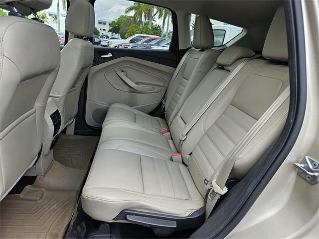 used 2017 Ford Escape car