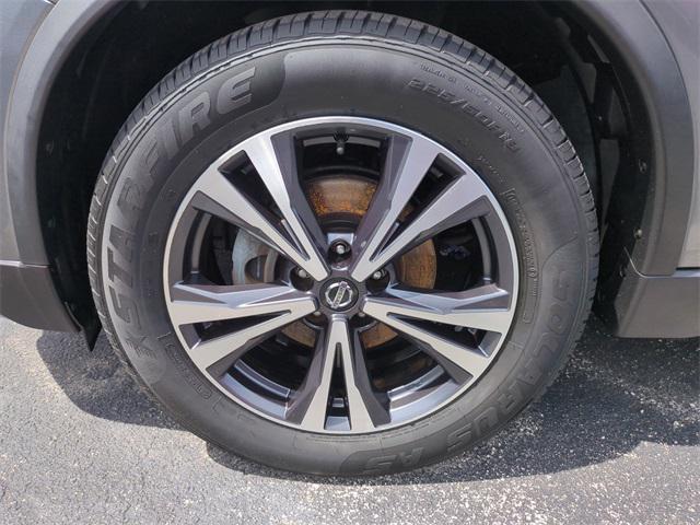 used 2018 Nissan Rogue car, priced at $15,990