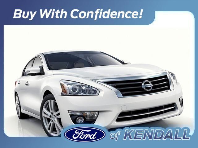 used 2014 Nissan Altima car, priced at $3,590