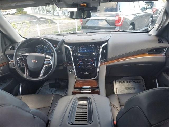 used 2020 Cadillac Escalade car, priced at $55,990