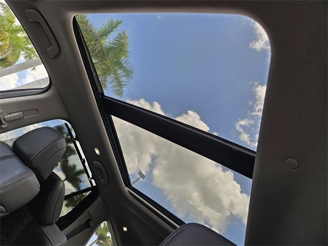 used 2023 Honda Pilot car, priced at $38,990
