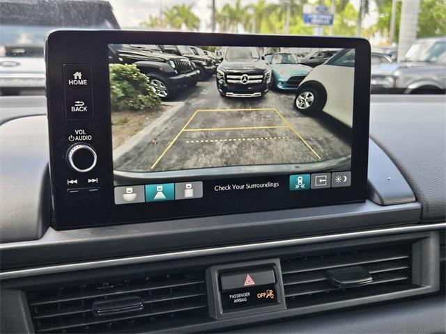 used 2023 Honda Pilot car, priced at $38,990