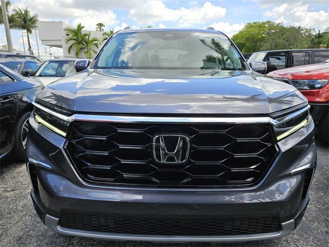 used 2023 Honda Pilot car, priced at $38,990