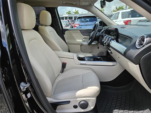 used 2022 Mercedes-Benz GLB 250 car, priced at $26,990