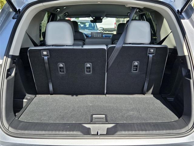 used 2024 Honda Pilot car, priced at $37,590