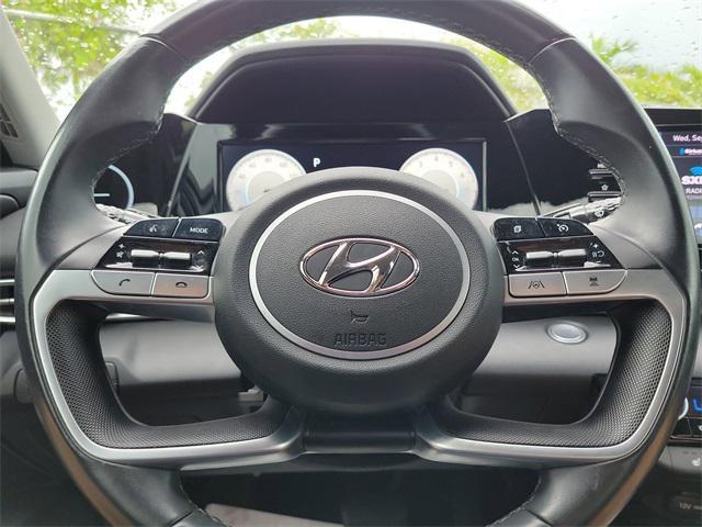 used 2022 Hyundai Elantra car, priced at $15,990