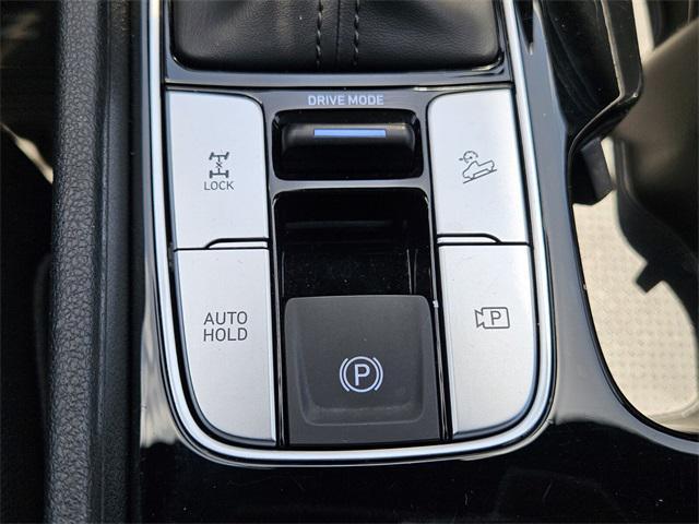 used 2025 Hyundai SANTA CRUZ car, priced at $34,990