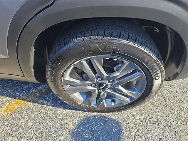 used 2021 Kia Seltos car, priced at $15,990