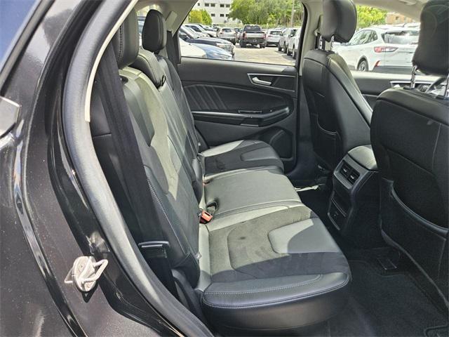used 2015 Ford Edge car, priced at $13,990