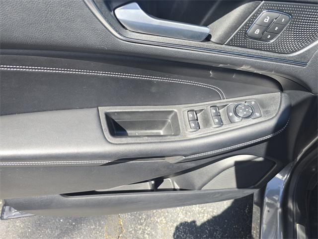 used 2022 Ford Edge car, priced at $24,990