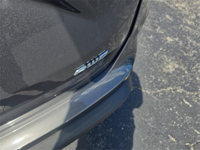 used 2022 Ford Edge car, priced at $24,990