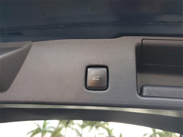 used 2020 Ford Escape car, priced at $10,990