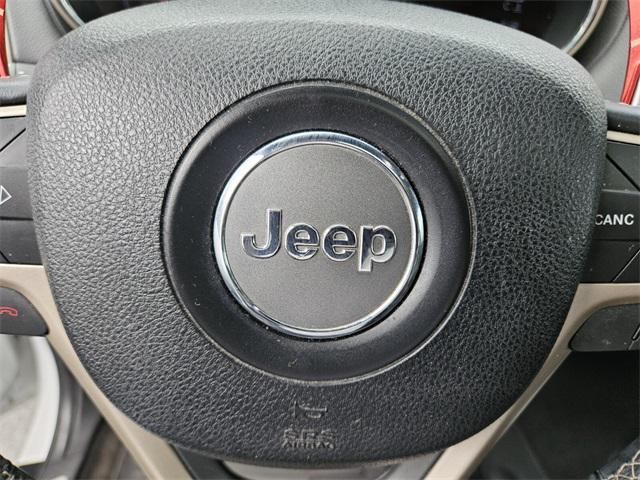 used 2014 Jeep Grand Cherokee car, priced at $12,990