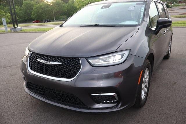 used 2023 Chrysler Pacifica car, priced at $25,800