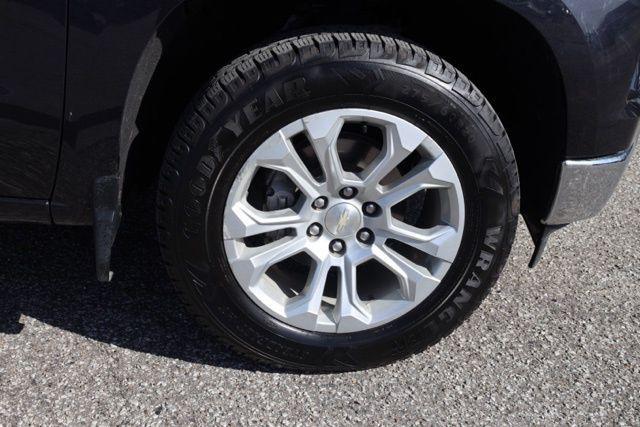 used 2023 Chevrolet Silverado 1500 car