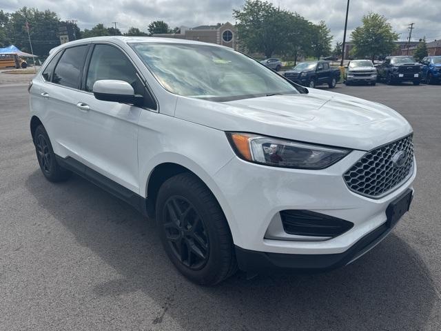 used 2023 Ford Edge car, priced at $26,000
