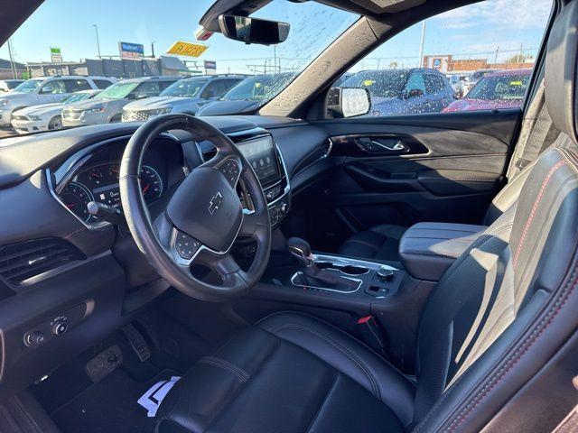 used 2023 Chevrolet Traverse car, priced at $33,200